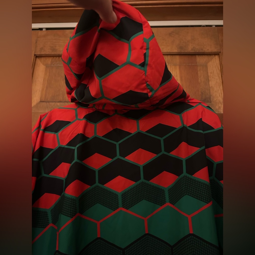 Nike Unisex Sporty Athleisure Oversized Kenya Sz S/M Red Green Black Red Poncho - Picture 12 of 16